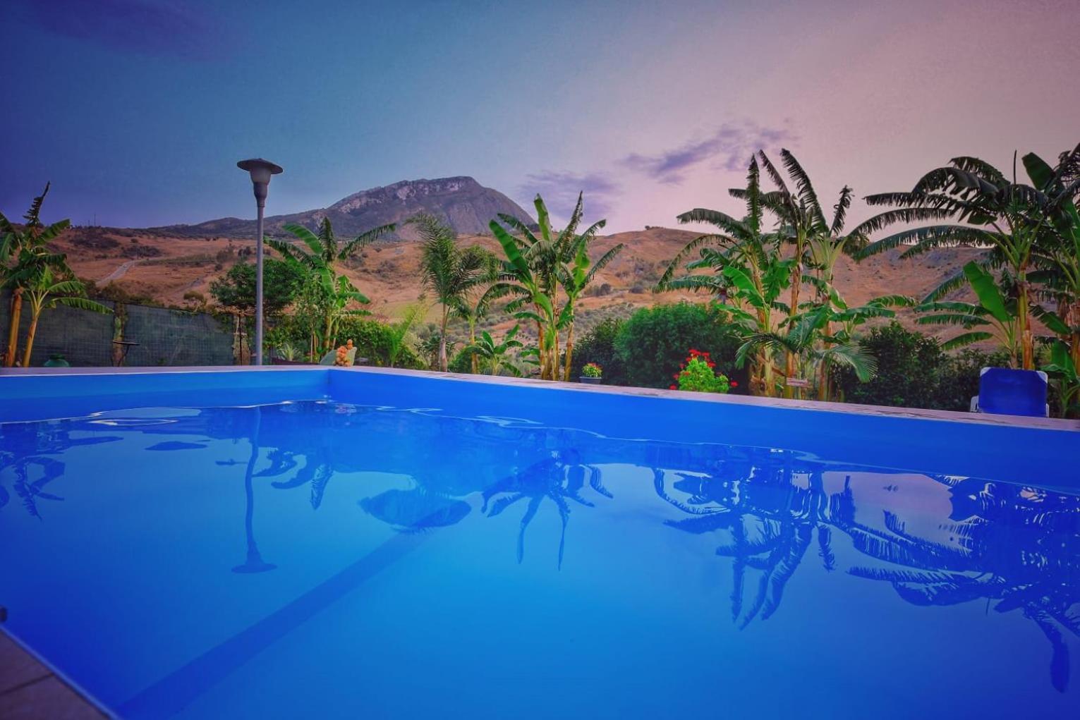 Casa Vacanze Fondaco Di Scillato Scillato  Buitenkant foto